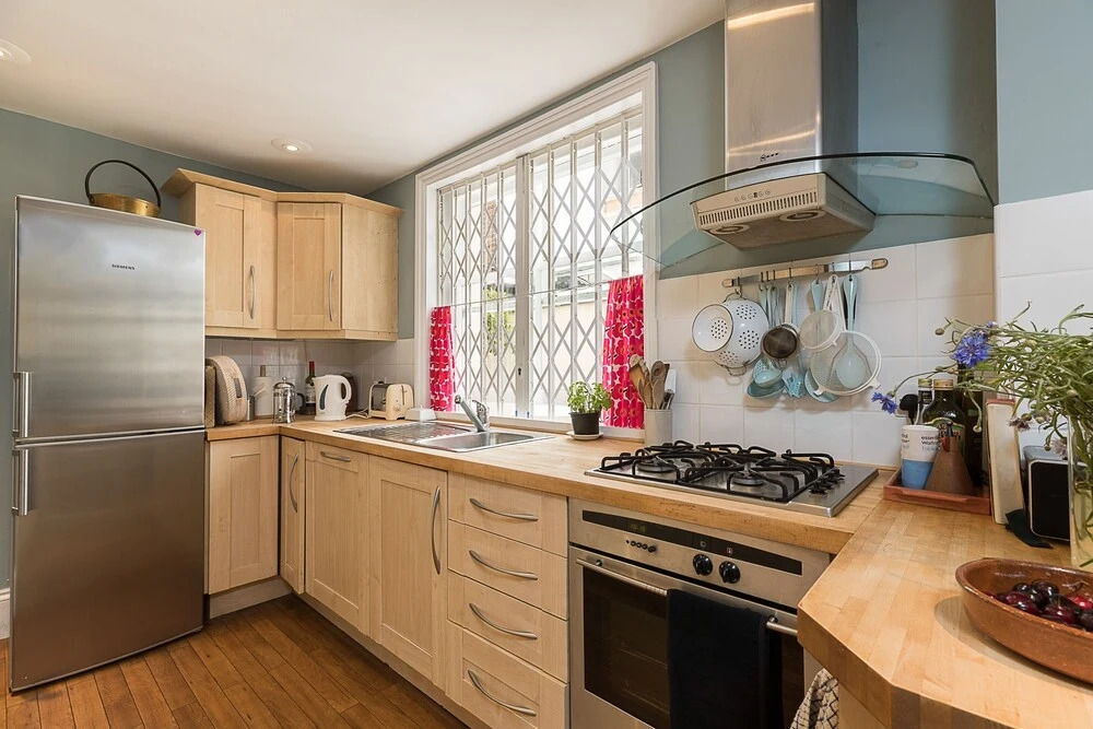 Elegant 2 bed near Hampstead and Camden, sleeps 4