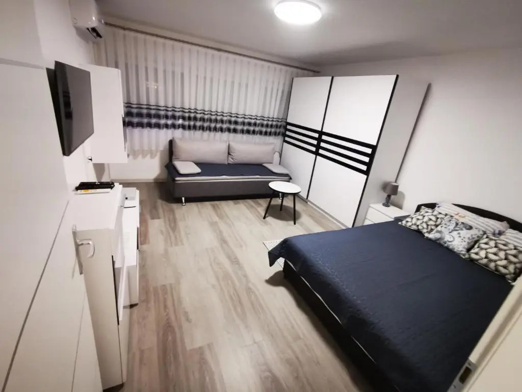 Ema Studio Apartman