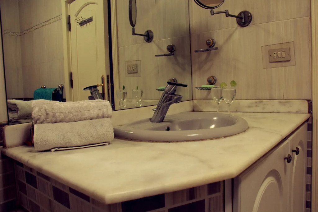 Omar Apartment