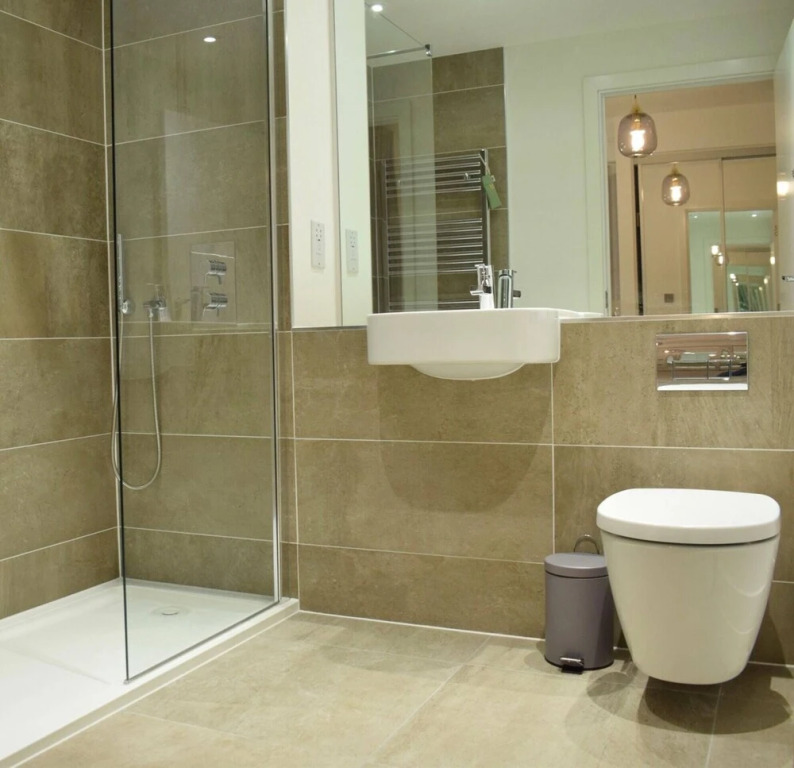 2 Bedroom Flat in Park Royal
