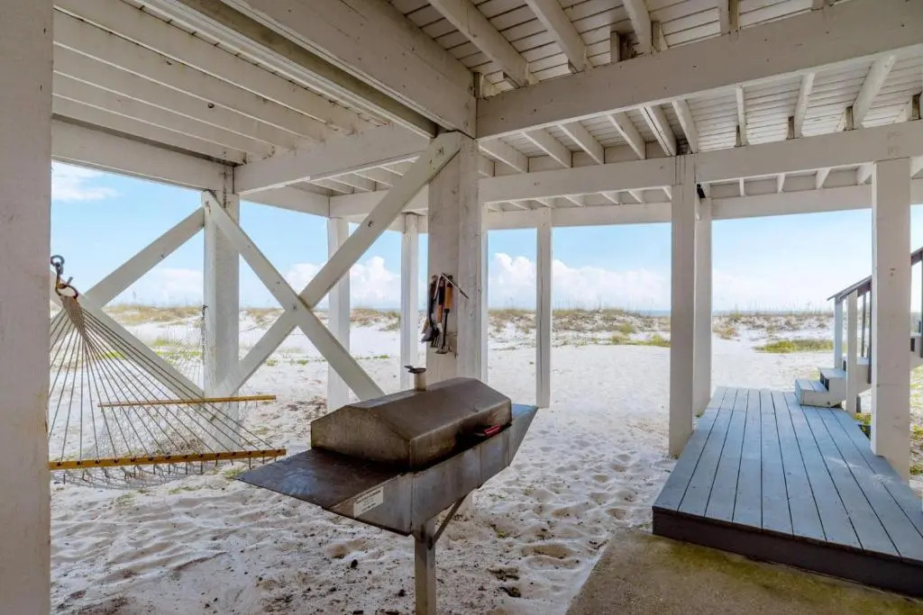 Romar House At Beachside