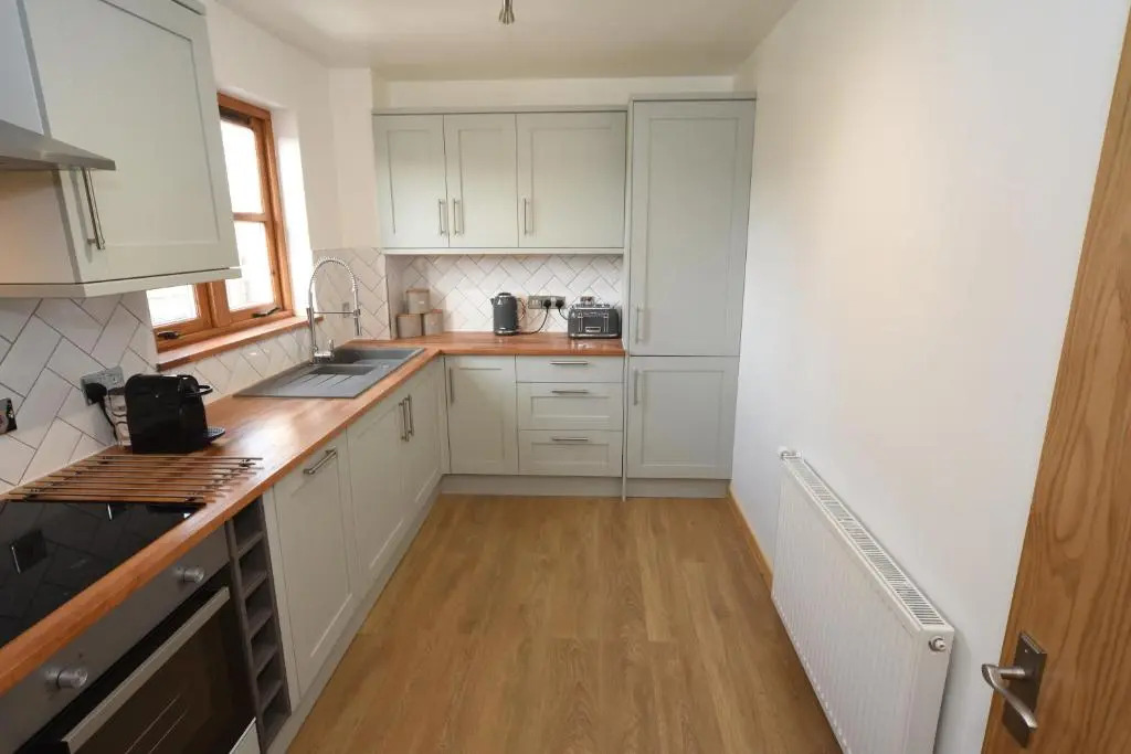 Silver Key Apartment 2