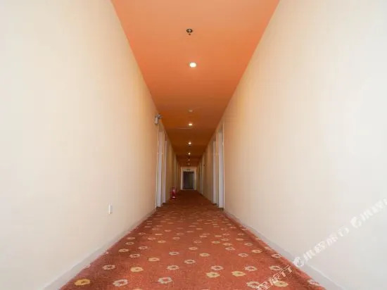 Home Inn Chengdu Qingyanggong North Huanhua Road
