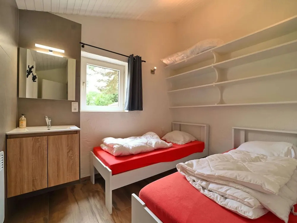 Bungalow in Virton by Vallee de Rabais Lake