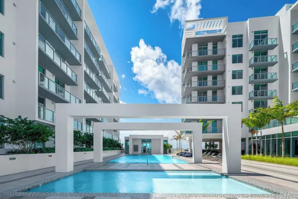 LUXURY NEW CONDO AT MIAMI DESIGN DISTRICT