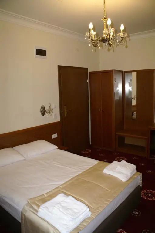 Hotel President