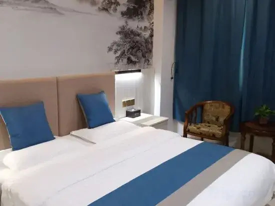 Hualing Hotel (Shenzhen Nanshan Nanyou Clothing Wholesale Market Store)