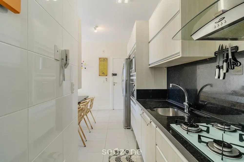 Apt w/ Side sea View, Seaside Condominium Rap0306