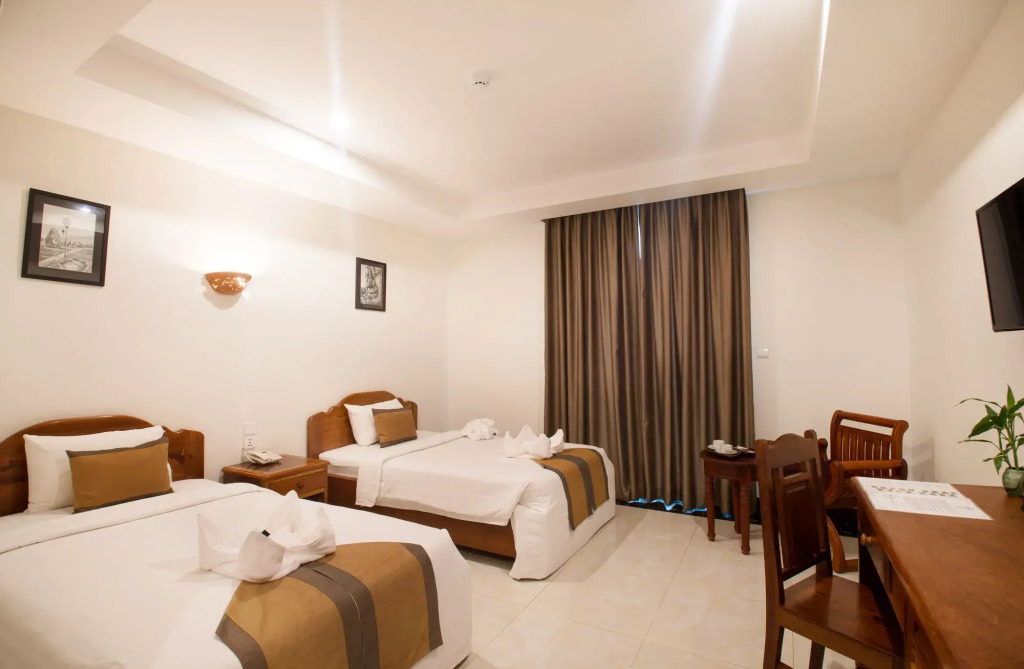 Relax Hotel