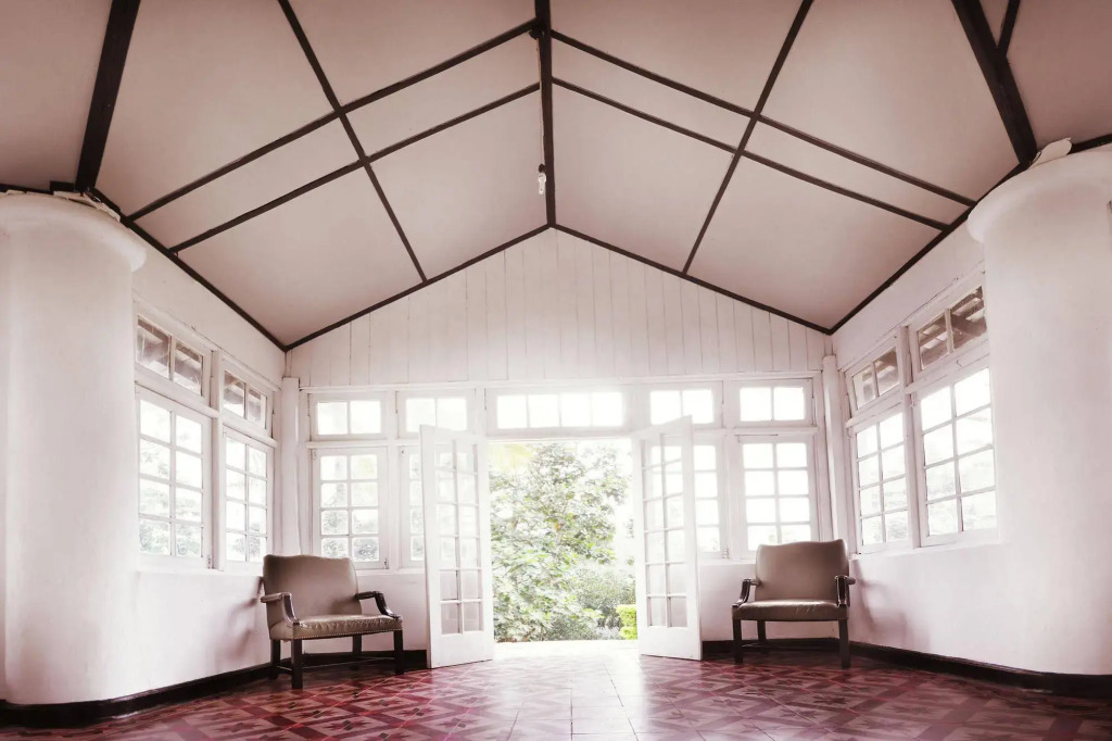 Kandy Hill Bungalow