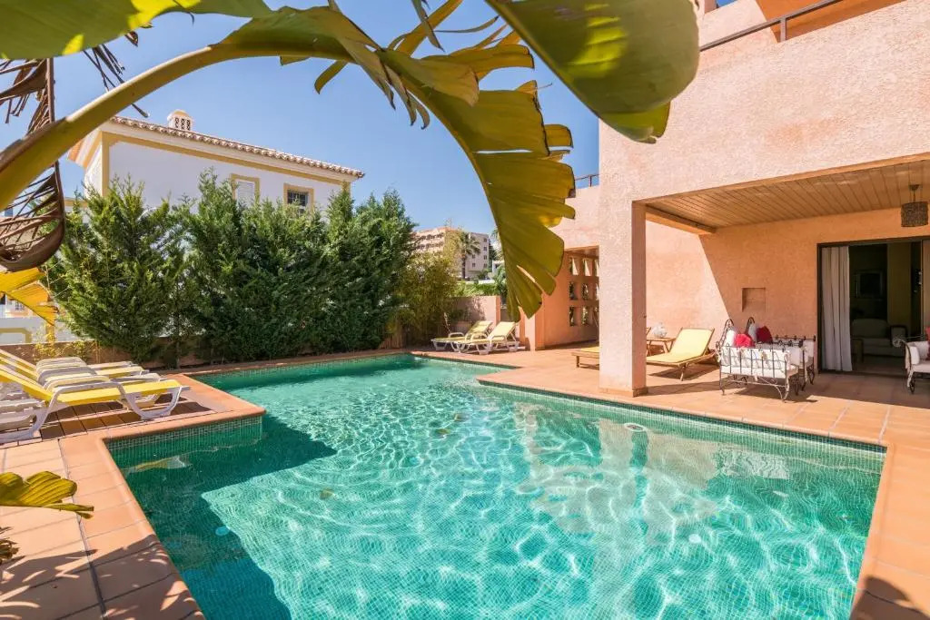 Villa Galé Beach - 100 meters from Galé beach