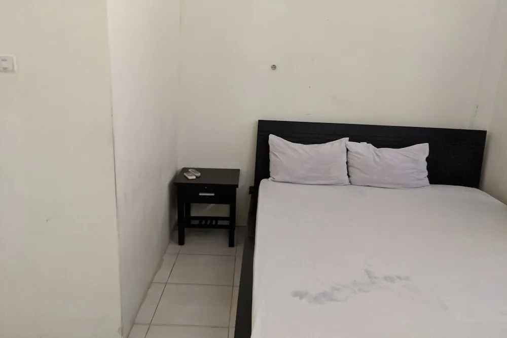 Hotel O Wisma Flamboyan NearTaman Makam Pahlawan