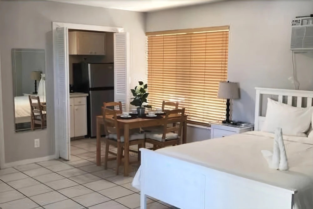 Cozy of Aquamar 8 - 1 Br Apts