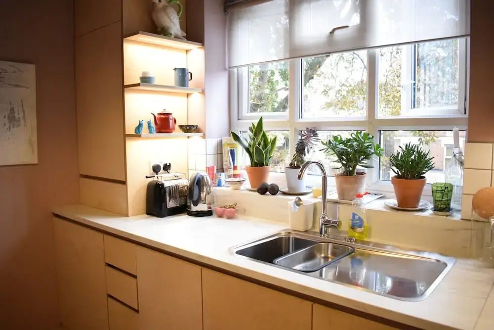 2 Bedroom Apartment in West London