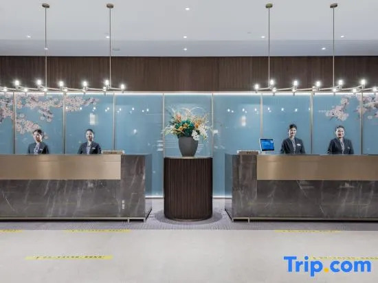 Zhongzhou International Hotel (Hebidong Railway Station Hotel)
