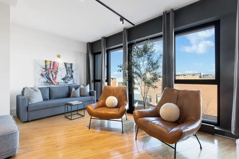 LiV MTL Plaza Grand Luxe Penthouse Near Downtown Montreal
