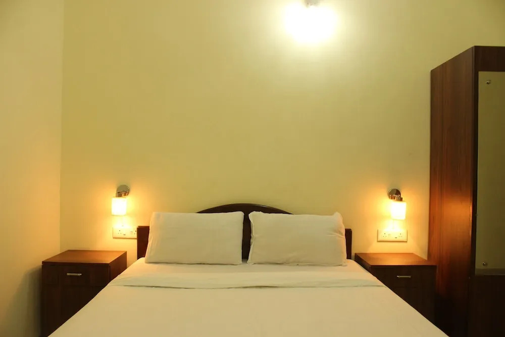 OYO 9173 Home Candolim Beach Lane