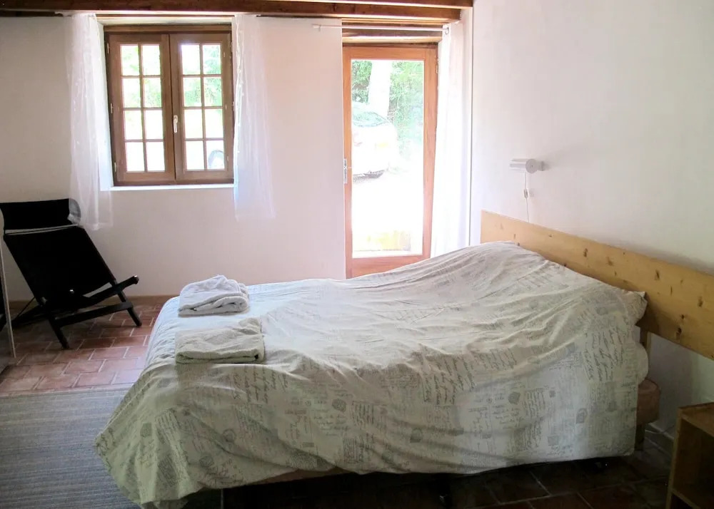 Villa With 4 Bedrooms in Saint-paul-lizonne, With Pool Access, Furnish