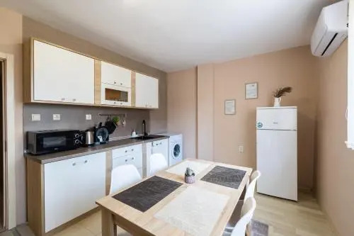 Central Point Apartments