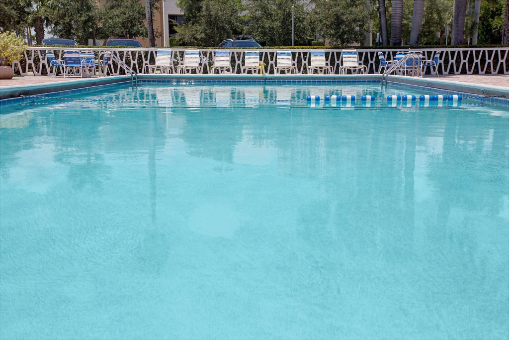 Knights Inn Hallandale