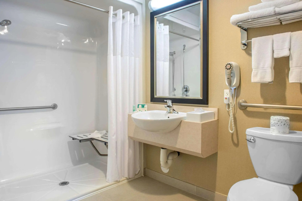 Quality Inn & Suites
