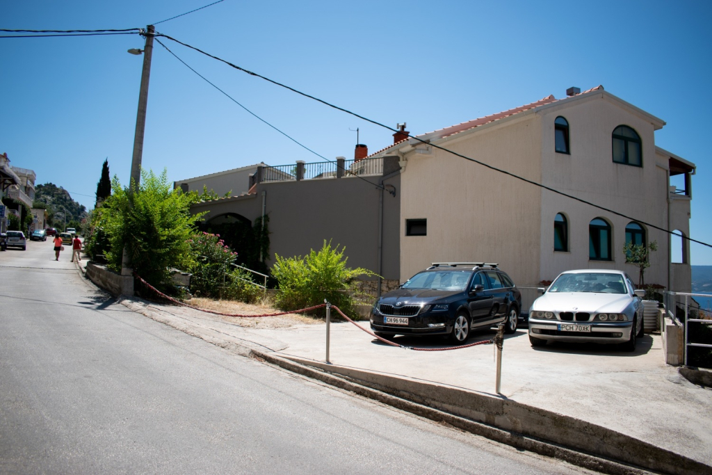 Apartments Ozren