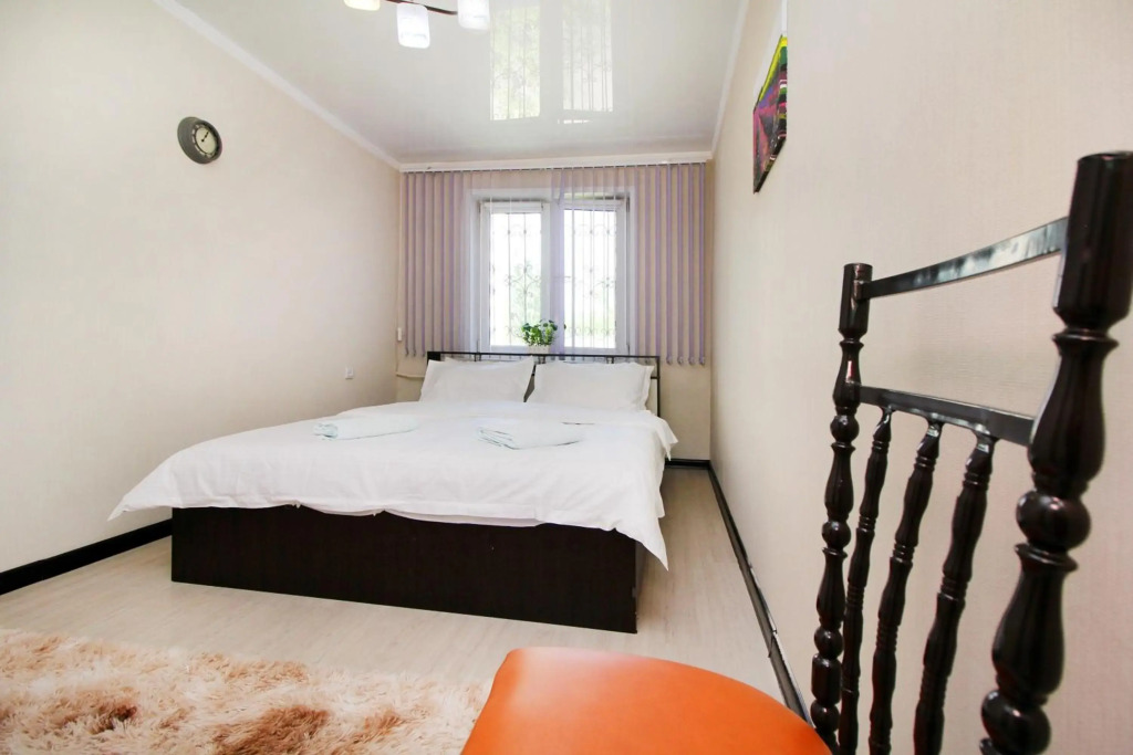 Cozy, clean apartment in Almaly district