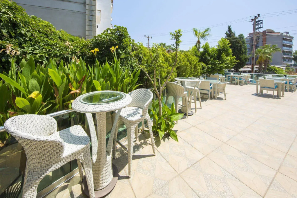Moda Beach Hotel
