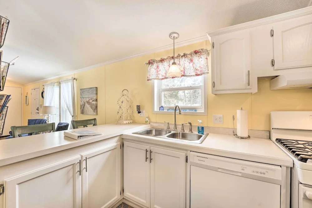 Charming South Haven Home - Great Location