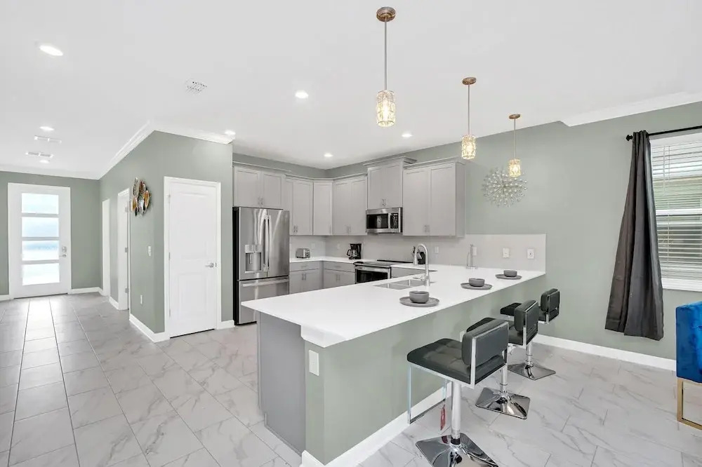 Serenity Lakeview Retreat Stunning Water Views, No Rear Neighbors, Private Pool, Game Room & Star Wars Cinema
