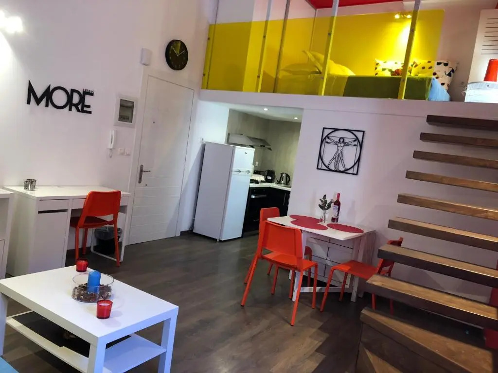 SOLOMOU APARTMENT