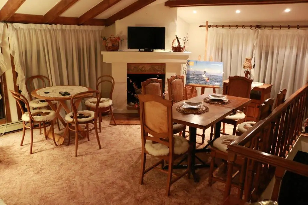 Sandy Point Hostal