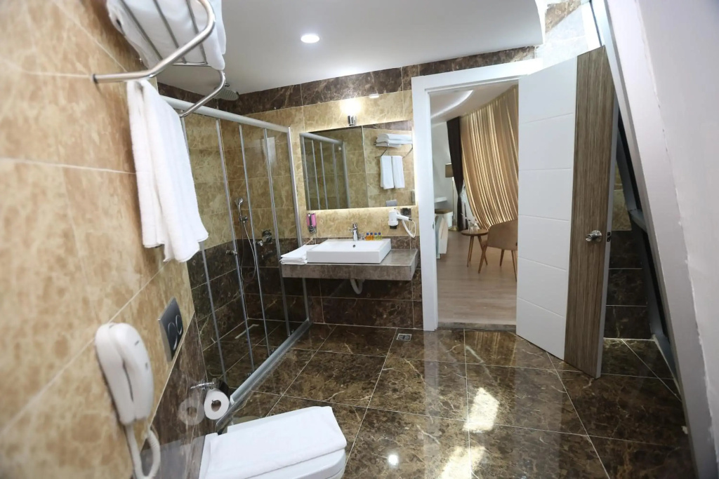 Elips Royal Hotel & SPA