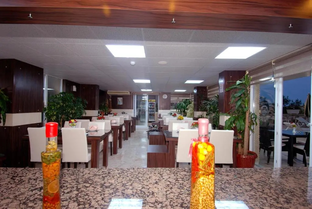 Lara Diamond Hotel