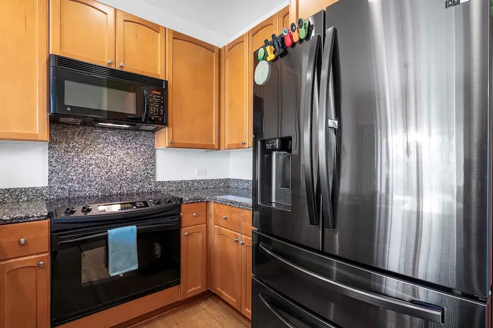 Spacious Townhome - Close to Beaches & Shopping! - Vrkcv