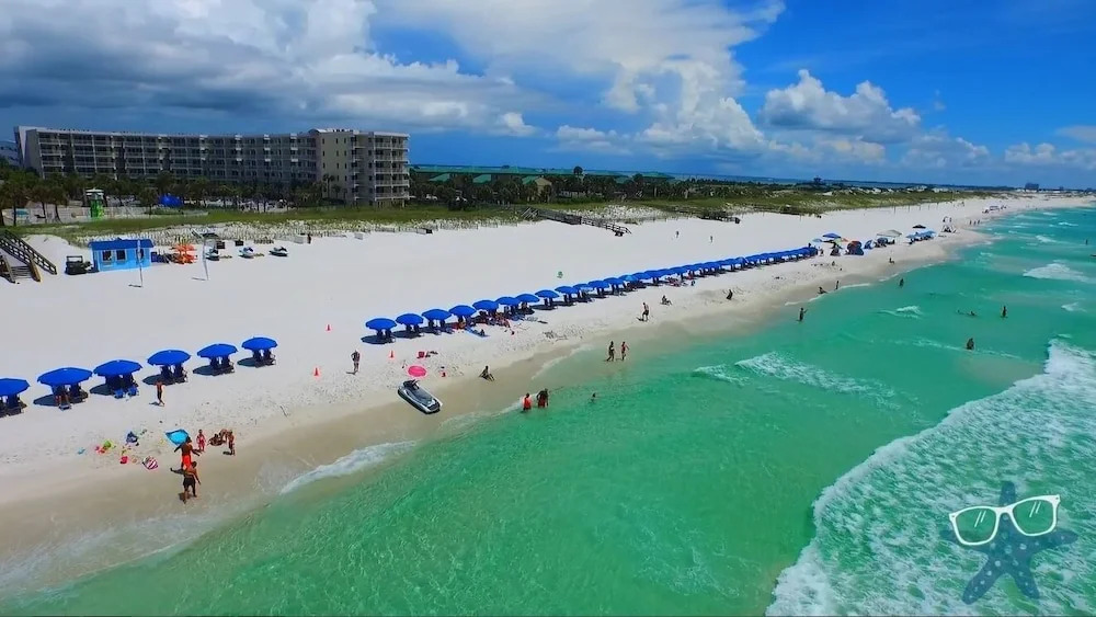 Gulfside 508 - 2 Br condo by RedAwning