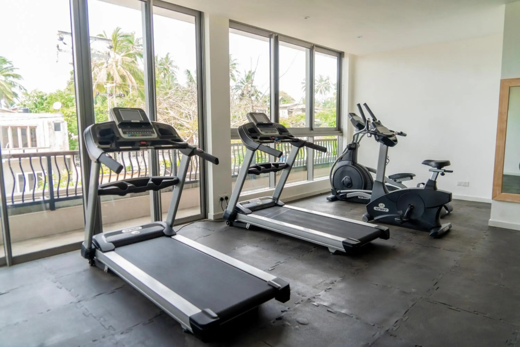 Oceanfront Galle Apartment L4-10