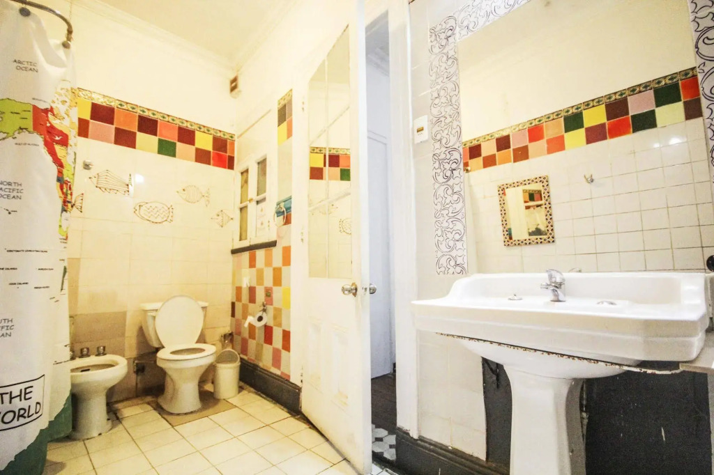 Cerro Alegre Guest House