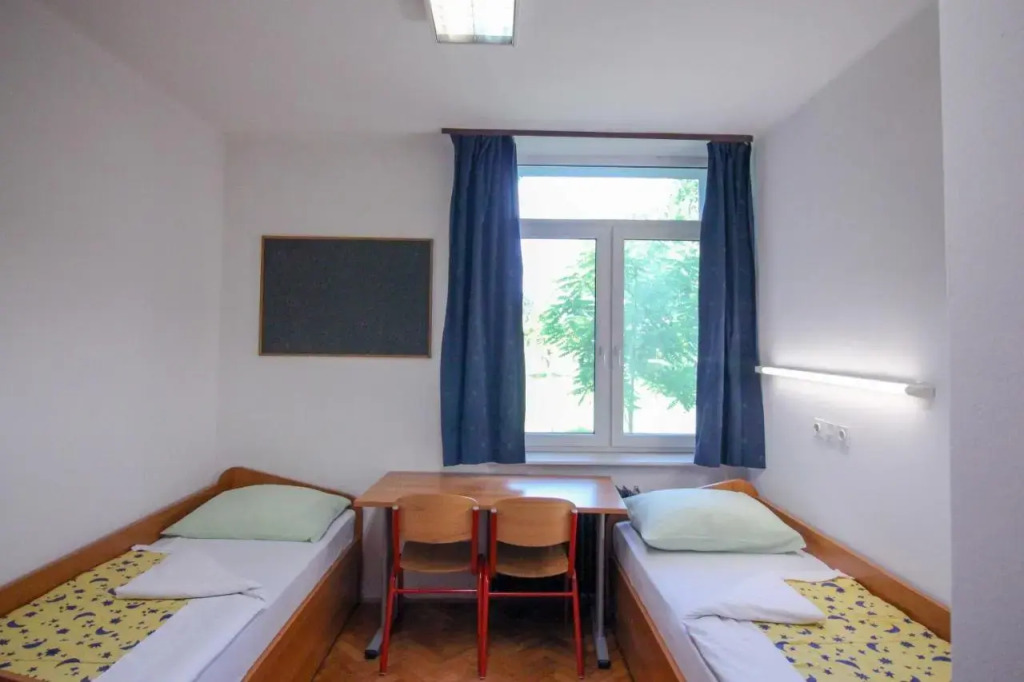 Dijaški dom Bežigrad Ljubljana Hostel