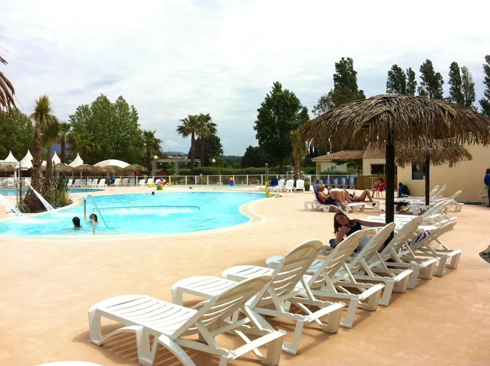 Property With 3 Bedrooms in Fréjus, With Pool Access and Furnished Gar