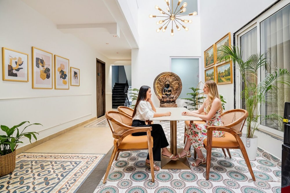 FabHotel Amrit Luxury Inn- Near Candor Tech Space