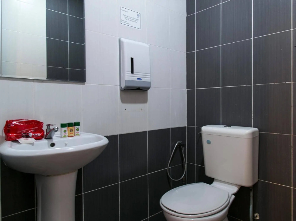 OYO Rooms Angsana Mall
