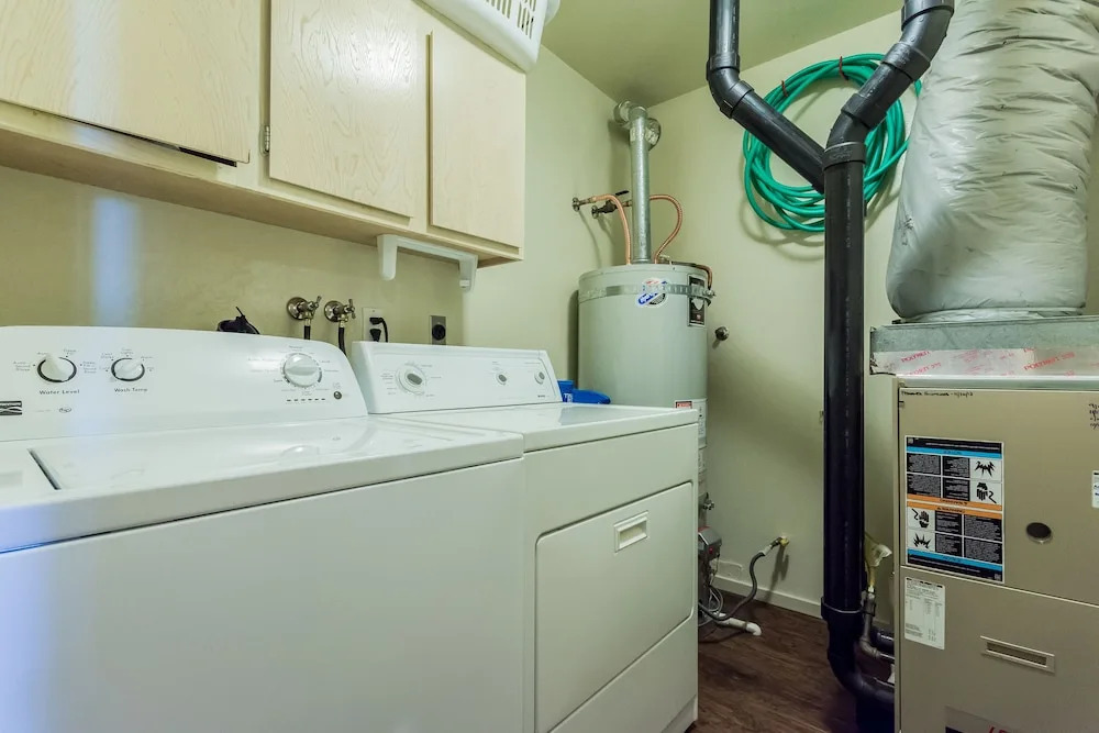 Snowcreek 613 Phase IV