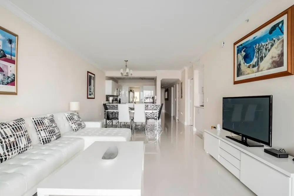 Le Marina Bay 1006 by Go Florida Condo Sunny Isles