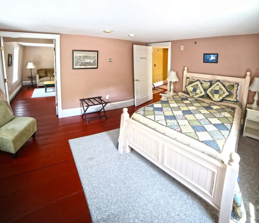 Ballard House Inn