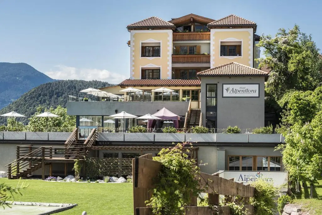 Hotel Alpenflora