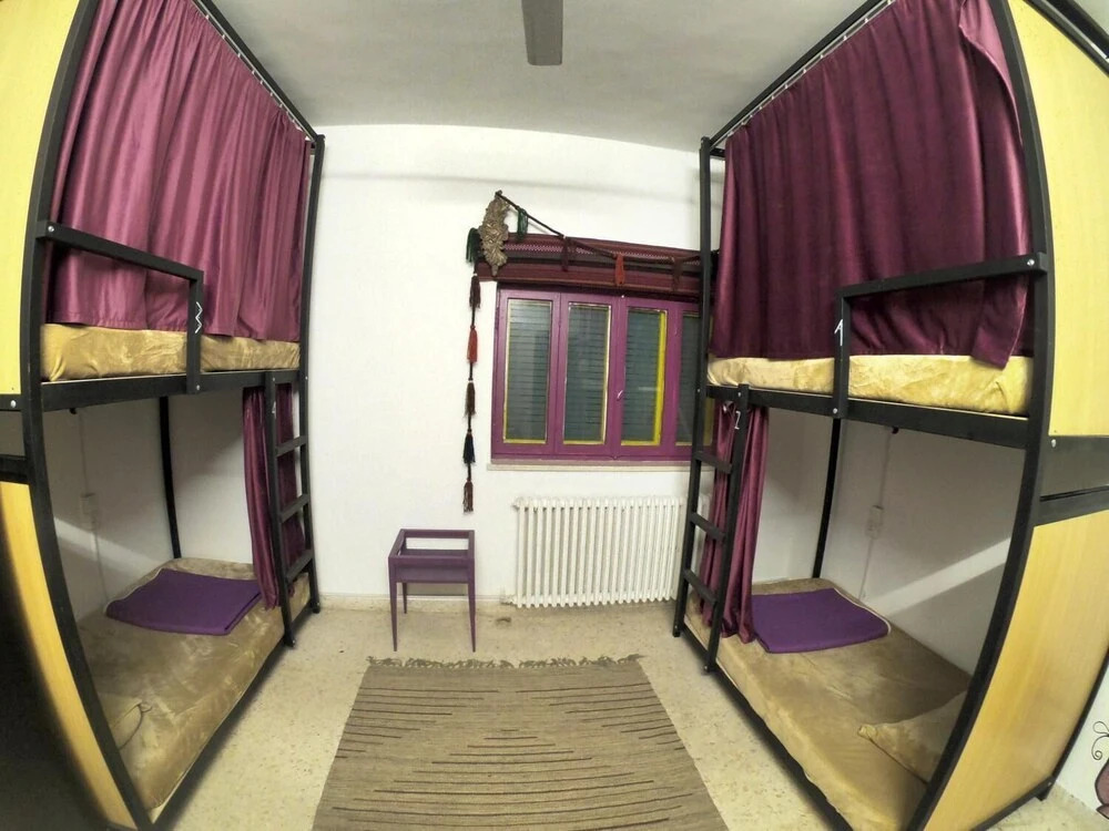 Battuta Hostel