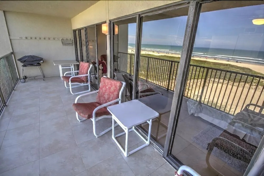 Ocean Vista Condo Unit #406 2 Bedrooms 2 Bathrooms Condo