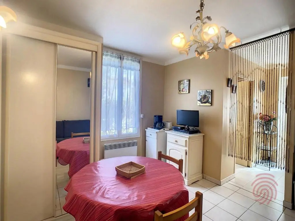 Studio Lamalou-les-Bains, 1 pièce, 2 personnes - FR-1-451-153