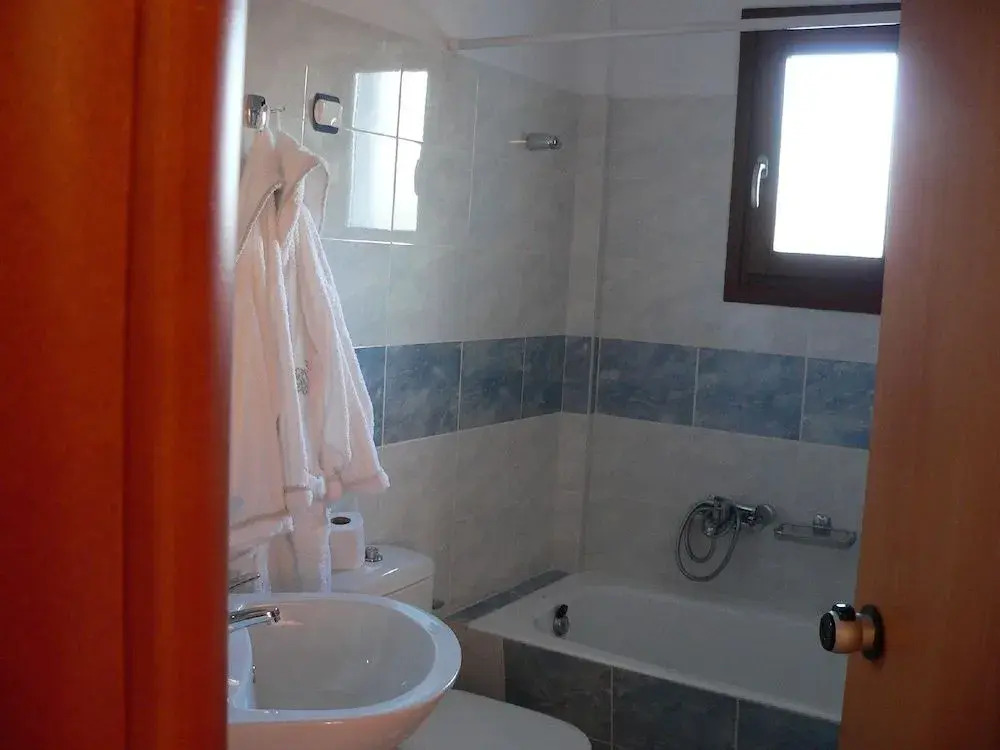 Kyma  Hotel